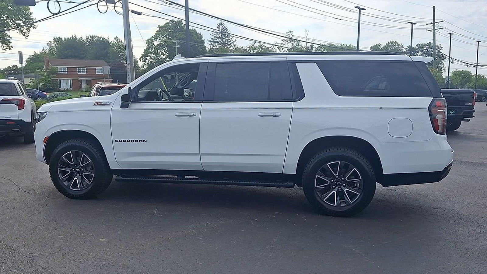 Certified 2021 Chevrolet Suburban Z71 AWD/4WD image 8