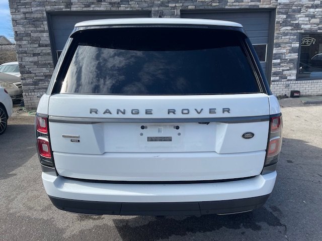 Used 2021 Land Rover Range Rover Autobiography image 6