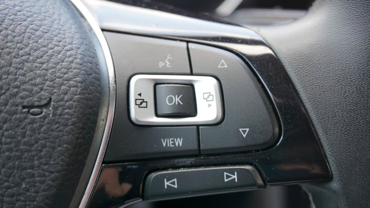 Used 2021 Volkswagen Jetta SE FWD image 28