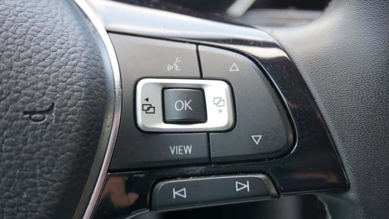 Used 2021 Volkswagen Jetta SE FWD image 28