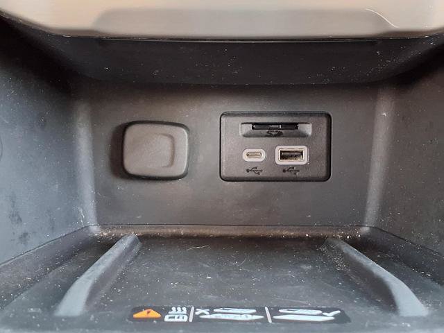 Used 2023 GMC Acadia Denali w/ Denali Ultimate Package AWD/4WD image 9