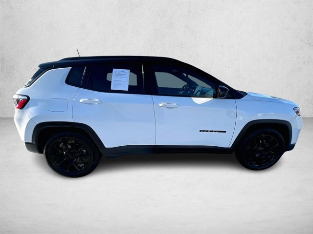 Used 2022 Jeep Compass Altitude image 5