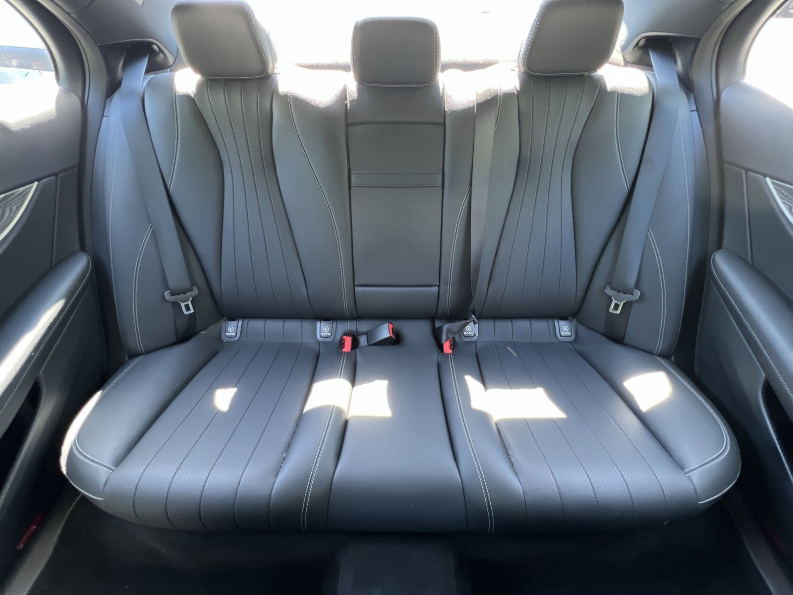 Used 2021 Mercedes-Benz E 350 4MATIC Sedan w/ Premium Package image 15