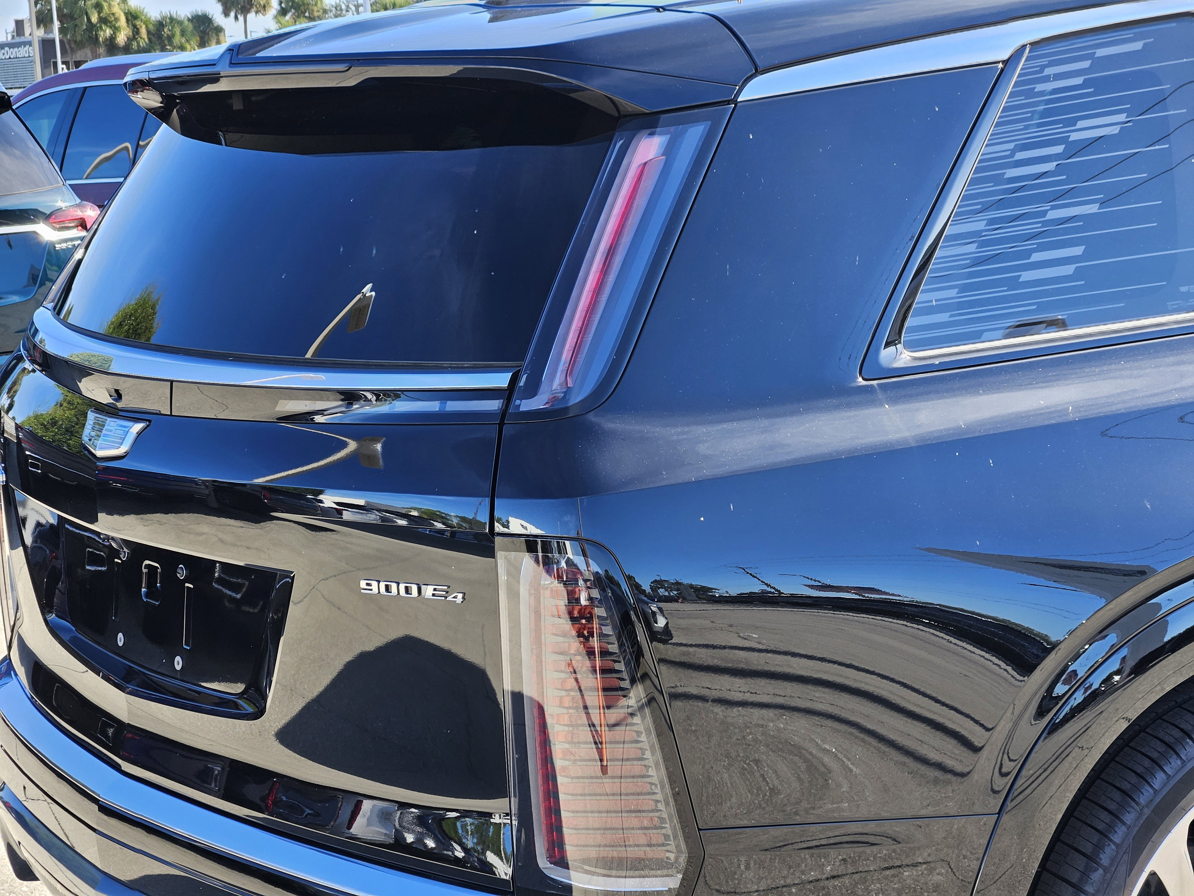 New 2026 Cadillac Vistiq Premium Luxury w/ LPO, Floor Liner Package image 46