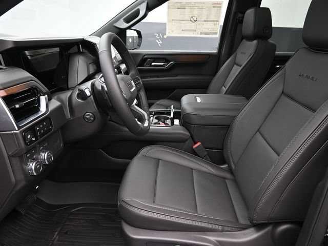 New 2026 GMC Yukon XL Denali w/ Sun & Power Step Package AWD/4WD image 10