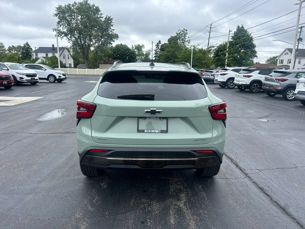 Certified 2024 Chevrolet Trax ACTIV FWD image 8