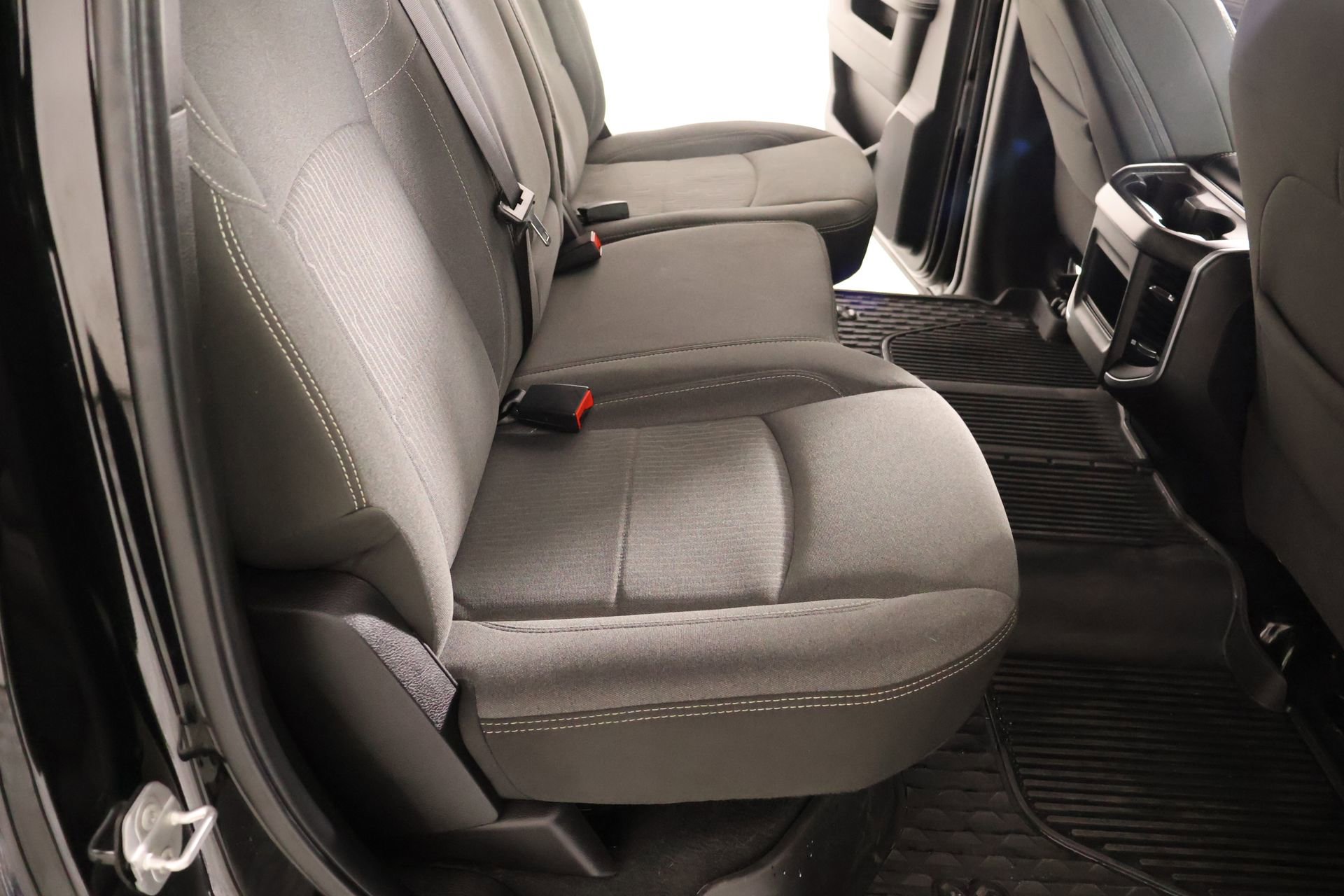 Used 2023 RAM 2500 Big Horn w/ Night Edition AWD/4WD image 14