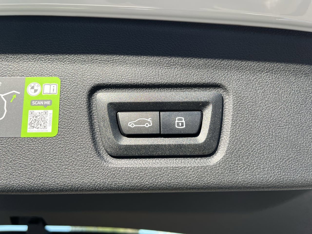 Used 2026 BMW i4 eDrive40 w/ Premium Package image 35
