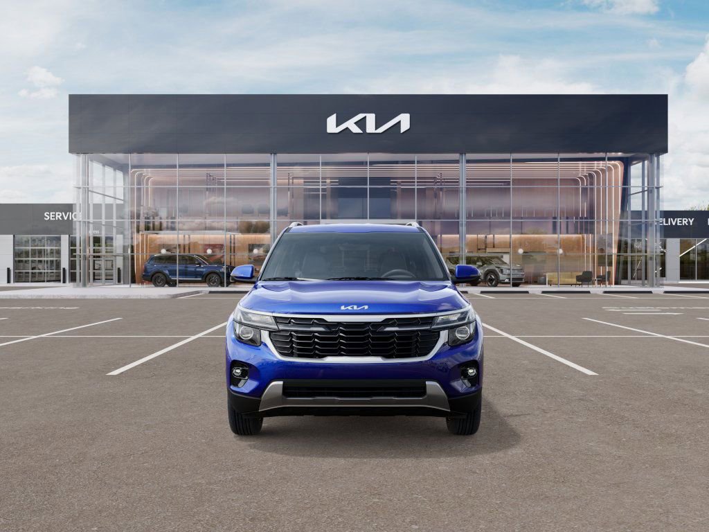 New 2026 Kia Seltos S AWD/4WD image 2