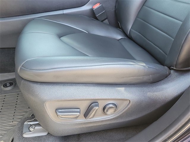 Used 2022 Toyota Highlander XLE image 21