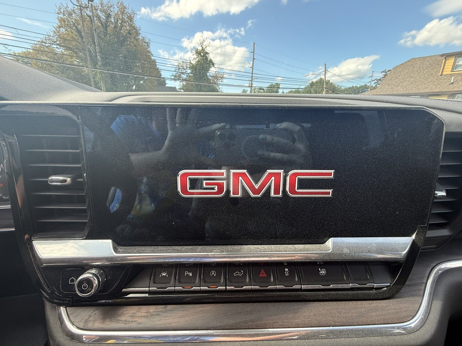 Used 2024 GMC Sierra 1500 SLT w/ SLT Premium Plus Package AWD/4WD image 12