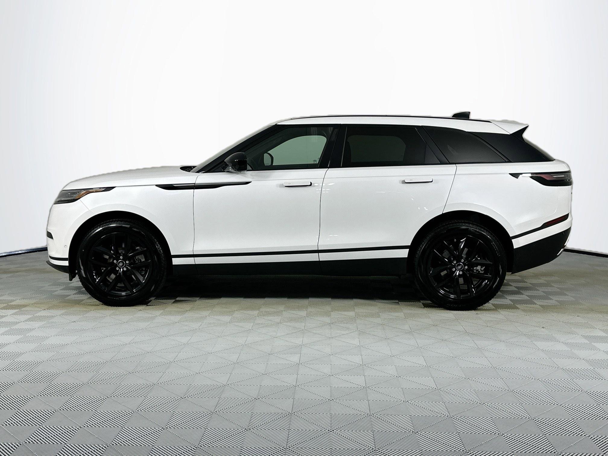 Used 2026 Land Rover Range Rover Velar S image 8