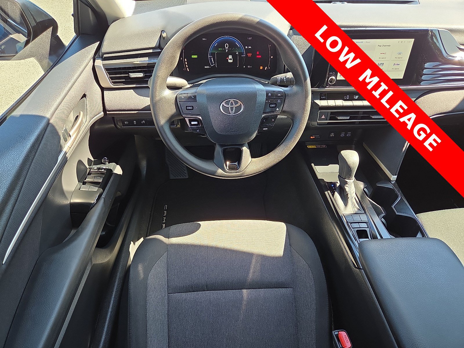 Used 2026 Toyota Camry LE w/ Convenience Package FWD image 11