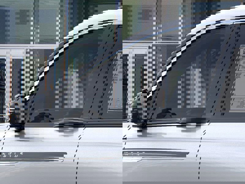 New 2026 Lincoln Nautilus Premier image 42