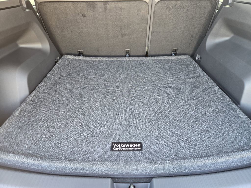 New 2026 Volkswagen Atlas Cross Sport SE image 23