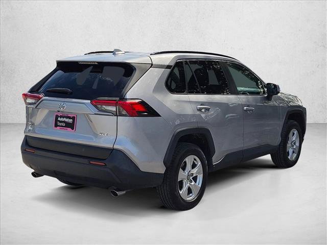 Used 2021 Toyota RAV4 XLE FWD image 5
