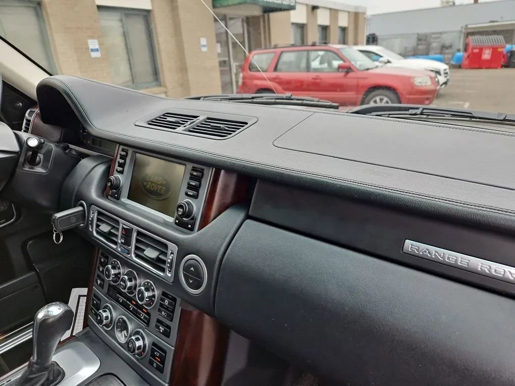 Used 2008 Land Rover Range Rover Supercharged AWD/4WD image 11