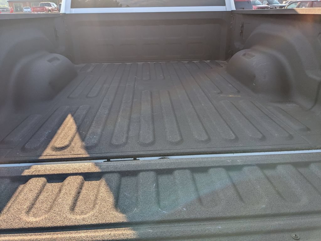 Used 2025 RAM 2500 Big Horn AWD/4WD image 16