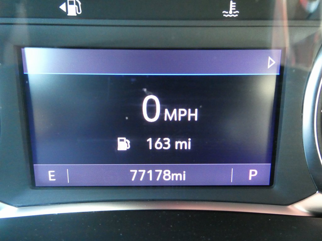 Used 2023 Chevrolet Blazer LT image 32