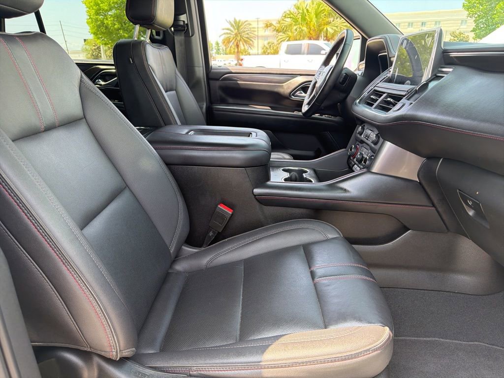 Used 2023 Chevrolet Tahoe RST w/ Luxury Package RWD image 16