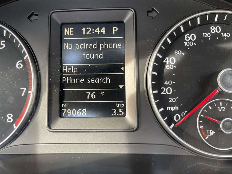 Used 2014 Volkswagen Eos FWD image 74