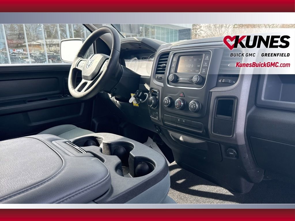 Used 2018 RAM 1500 Express image 37
