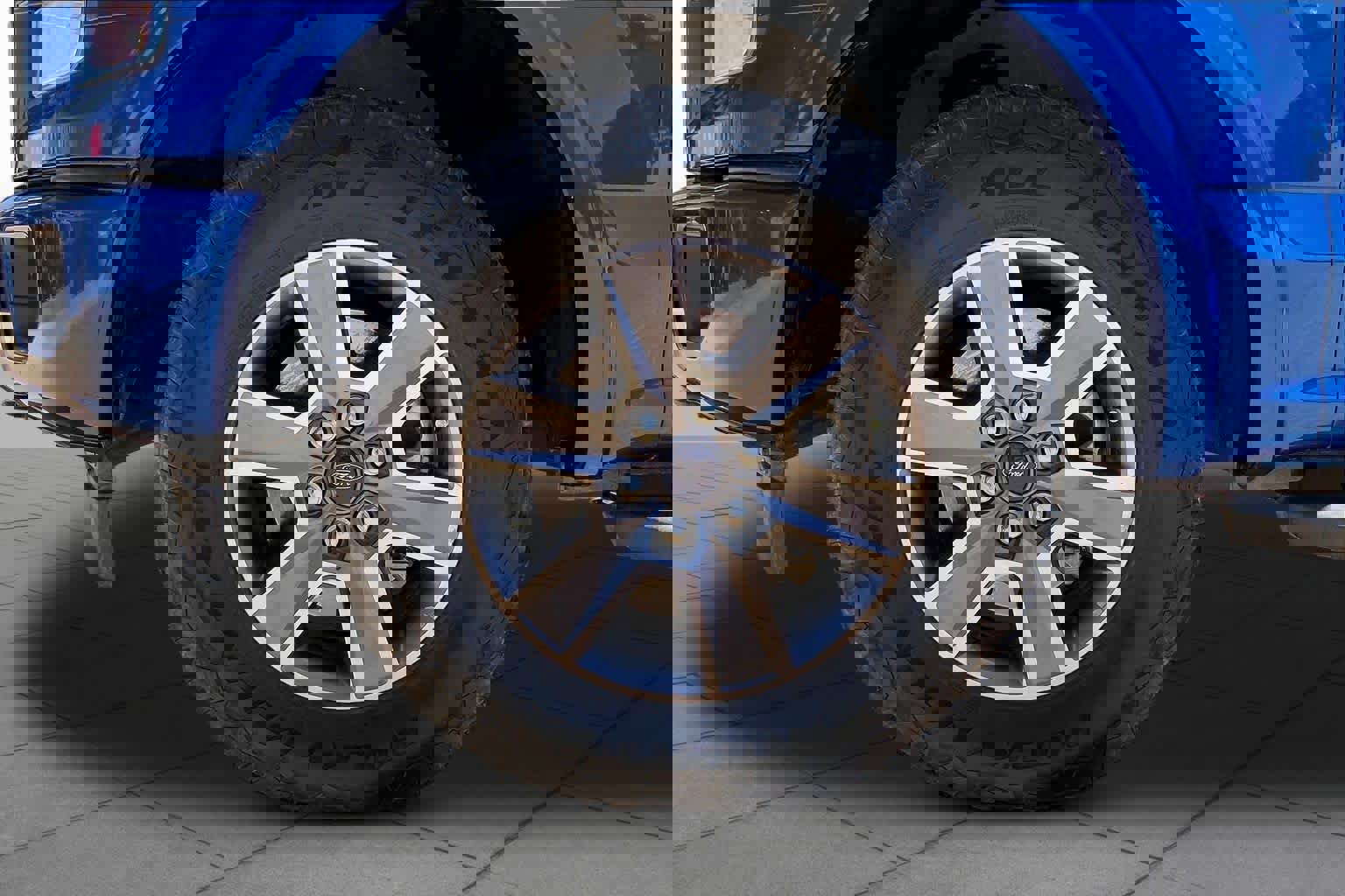 Used 2017 Ford F150 XLT w/ Equipment Group 302A Luxury AWD/4WD image 11