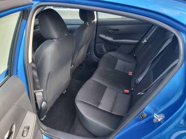 Used 2025 Nissan Sentra SV FWD image 13