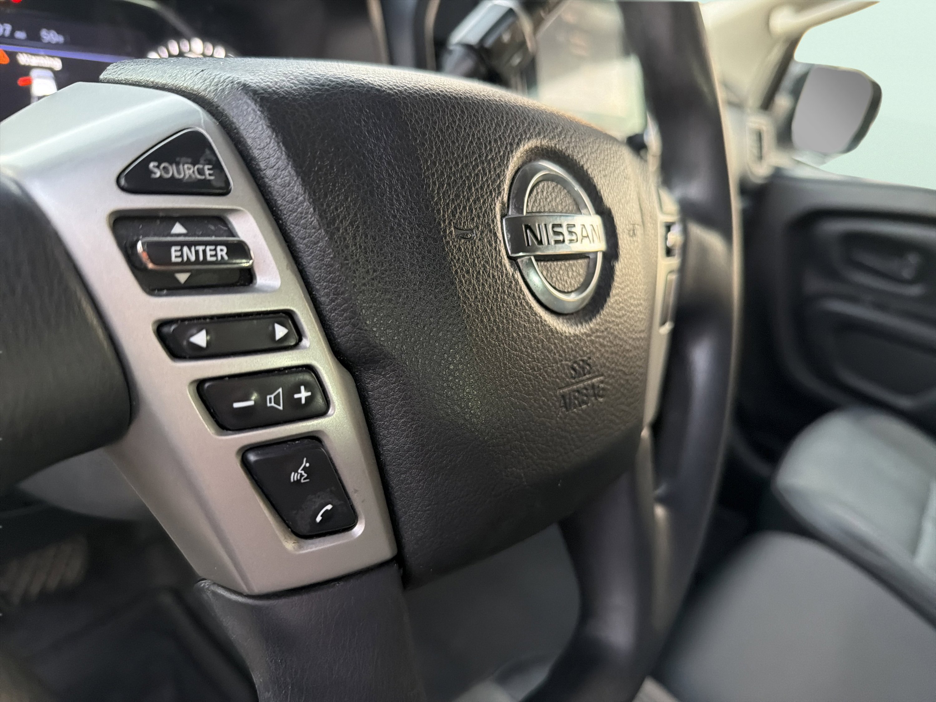 Used 2021 Nissan Titan S w/ S Utility Package RWD image 29