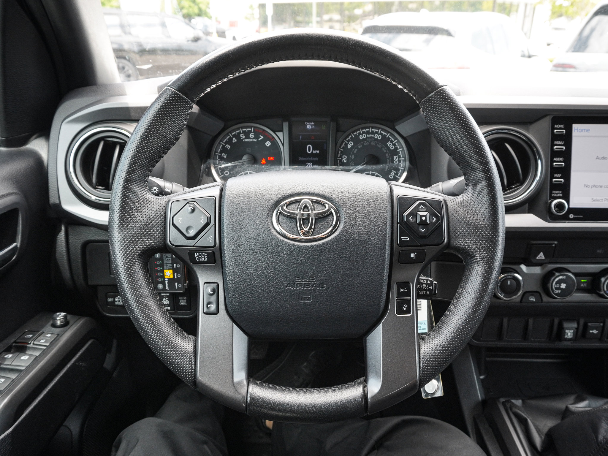 Used 2020 Toyota Tacoma TRD Off-Road AWD/4WD image 18
