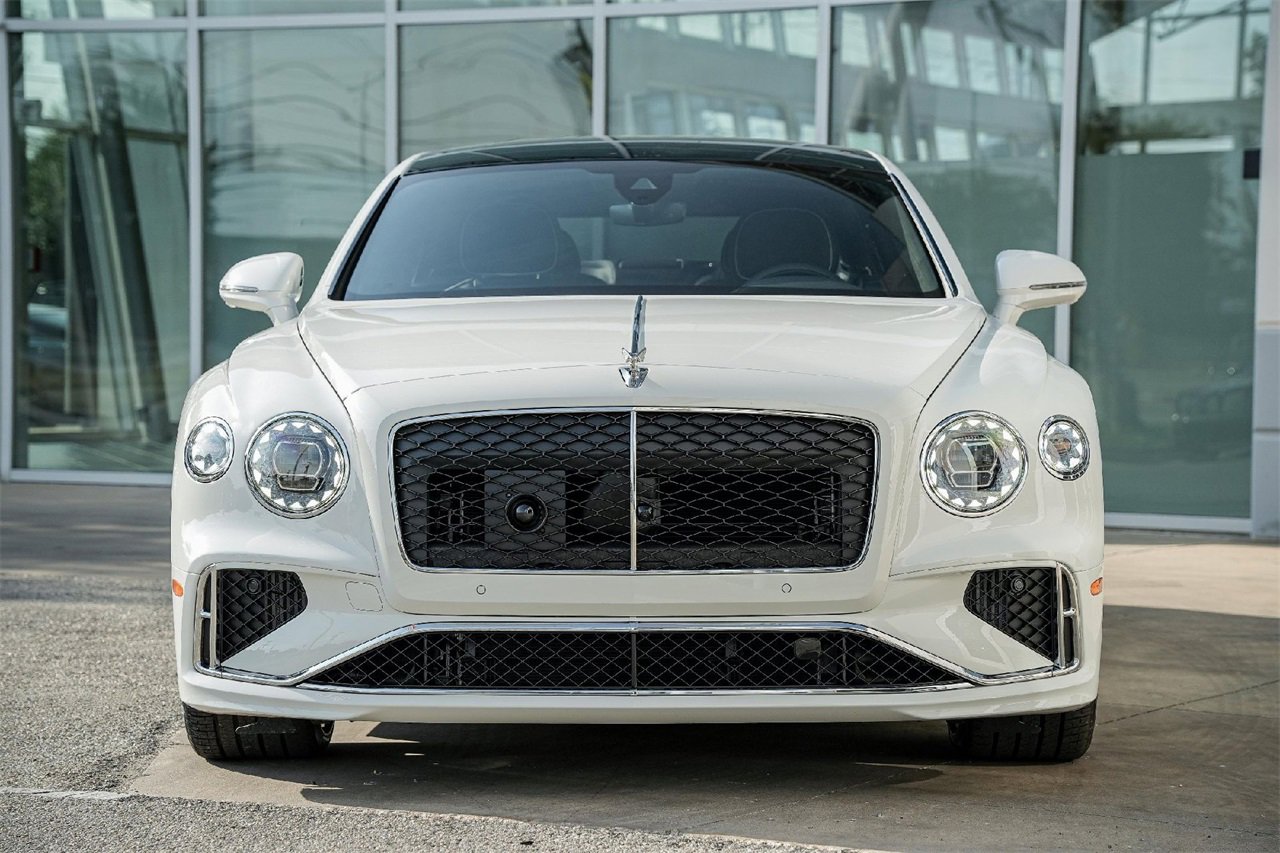 New 2026 Bentley Flying Spur Plug-In Hybrid image 5