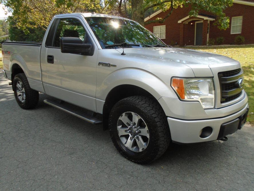 Used 2013 Ford F150 STX w/ Mid Equipment Group AWD/4WD image 3