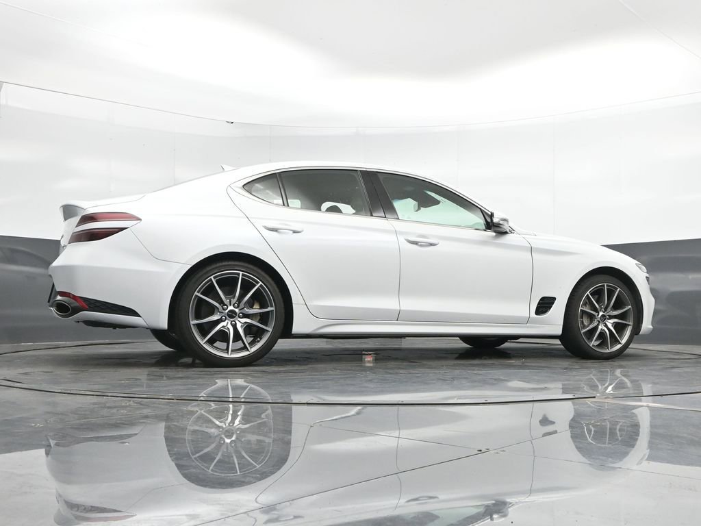 Used 2024 Genesis G70 2.5T image 46