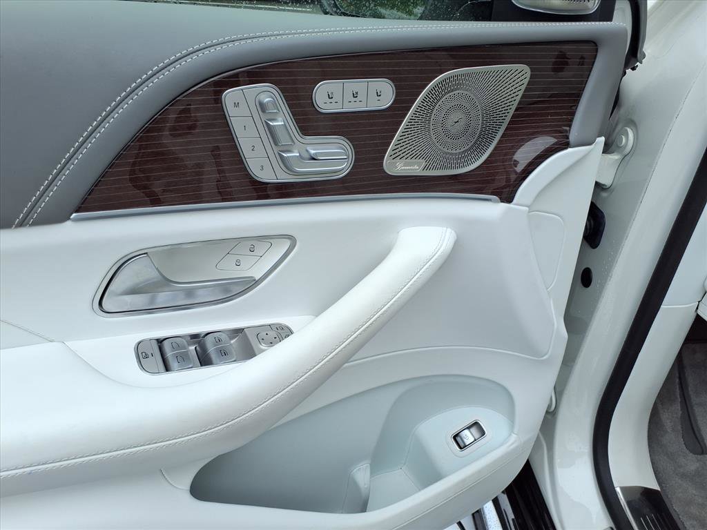Certified 2023 Mercedes-Benz Maybach GLS 600 4MATIC image 14