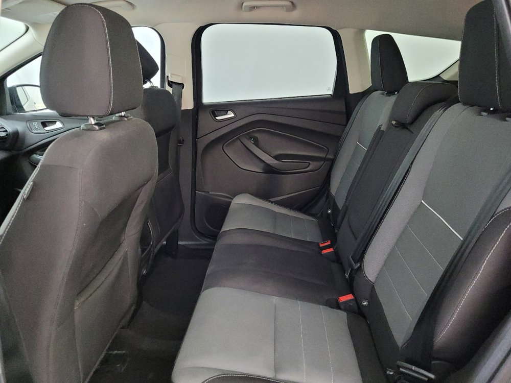 Used 2015 Ford Escape SE FWD image 18