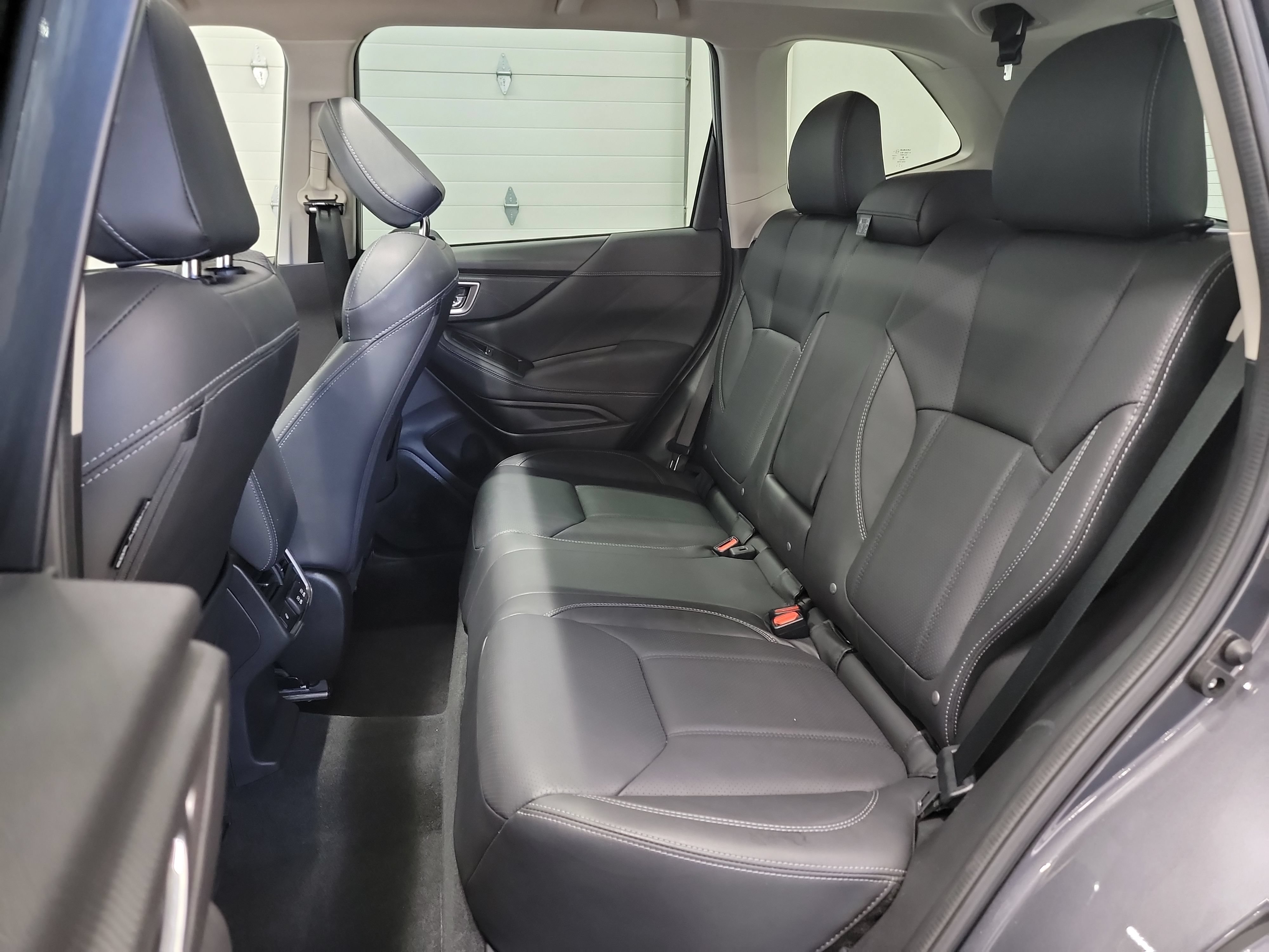 Used 2022 Subaru Forester Touring AWD/4WD image 28
