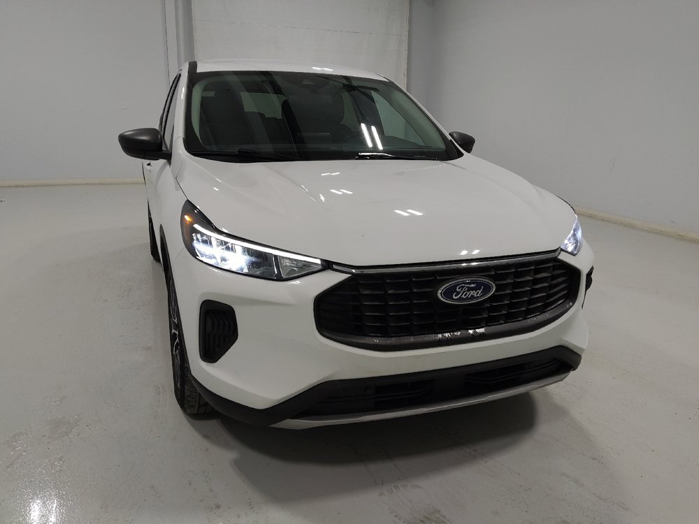 Used 2023 Ford Escape Active AWD/4WD image 14