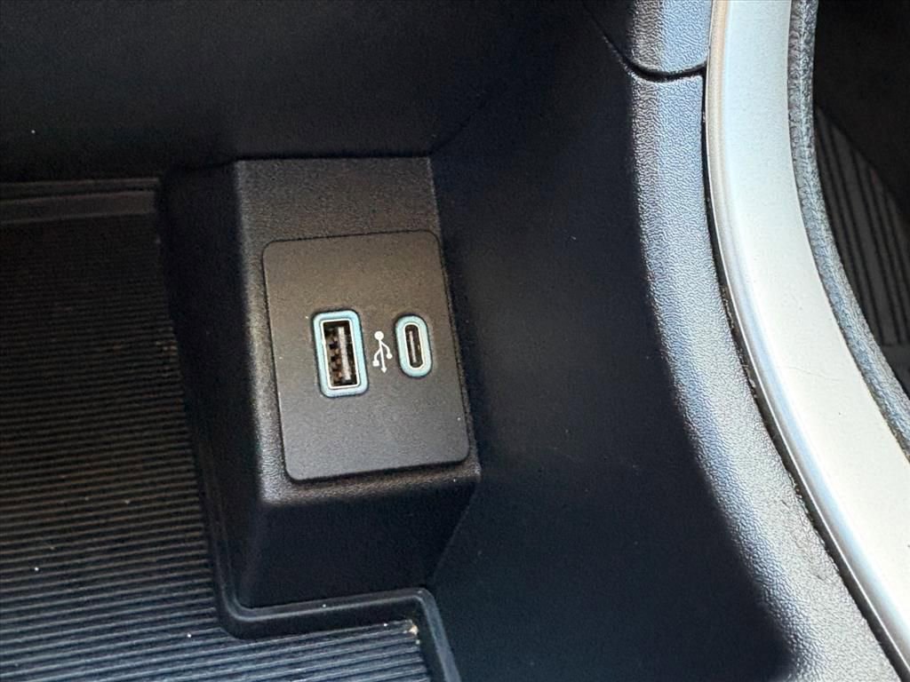 Used 2024 Ford Edge SE AWD/4WD image 21