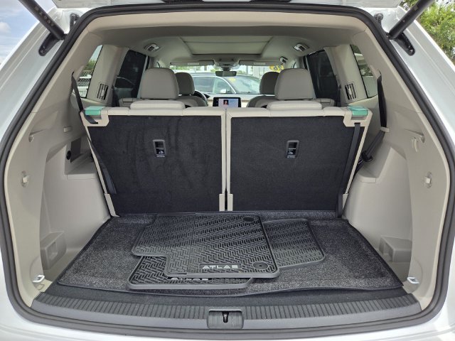 Used 2026 Volkswagen Atlas SE FWD image 10