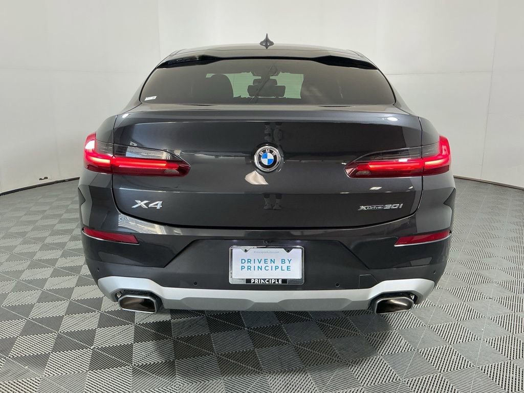 Certified 2022 BMW X4 xDrive30i w/ Premium Package 2 image 6