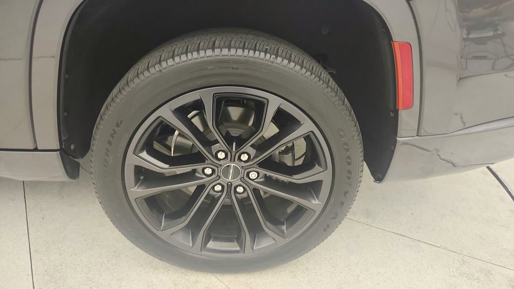 Used 2022 Jeep Grand Wagoneer Series II image 68