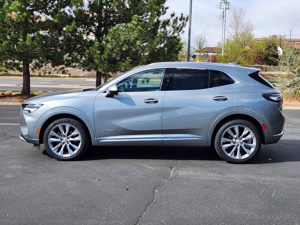 Used 2023 Buick Envision Avenir image 2