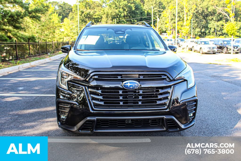 Used 2023 Subaru Ascent Onyx Edition AWD/4WD image 9