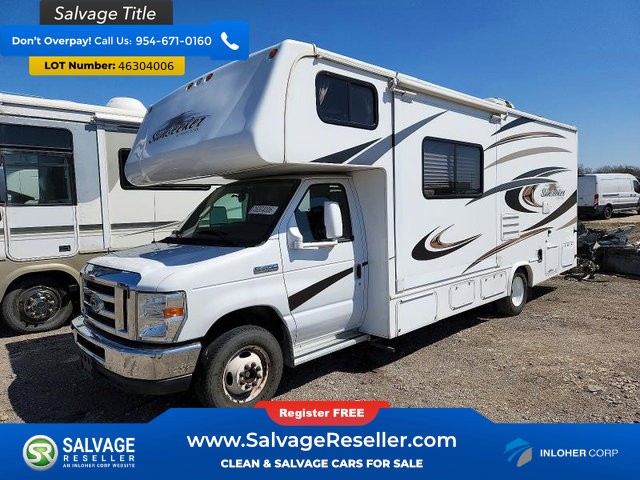 Used 2013 Ford E-450 and Econoline 450 Super Duty w/ Motorhome Prep Pkg RWD image 3
