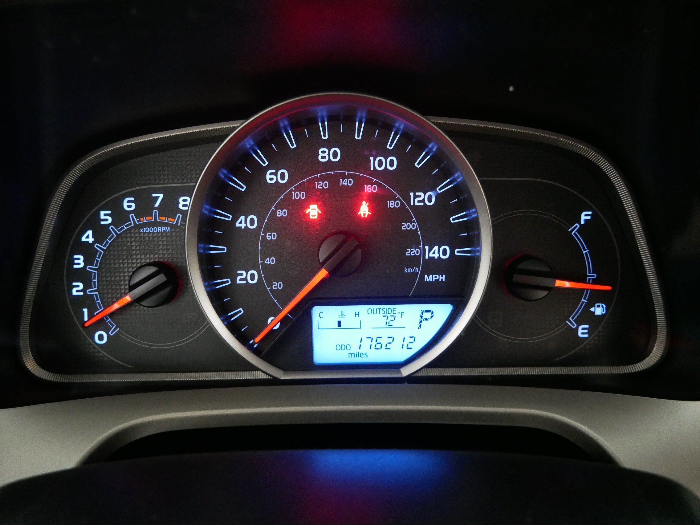 Used 2015 Toyota RAV4 XLE AWD/4WD image 21