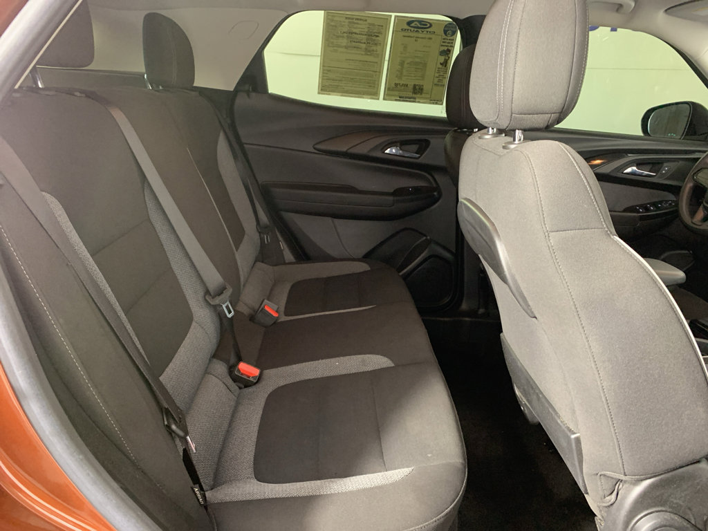 Used 2021 Chevrolet TrailBlazer LS image 36