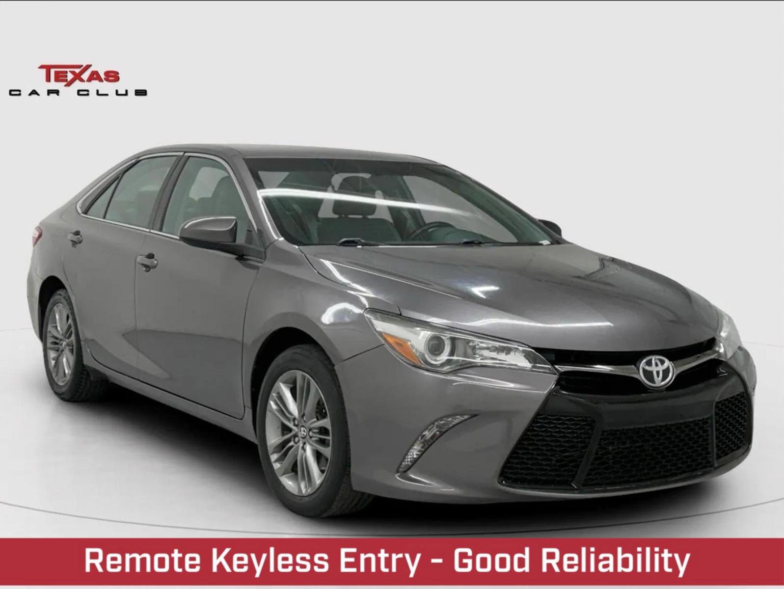 Used 2016 Toyota Camry SE image 1
