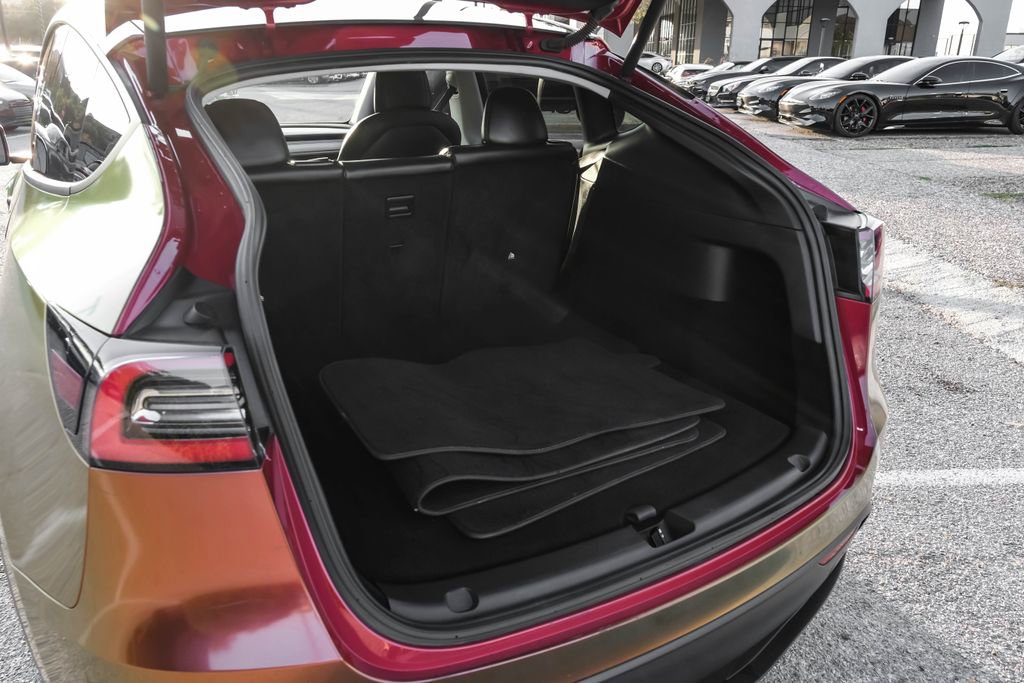 Used 2021 Tesla Model Y 2WD image 59