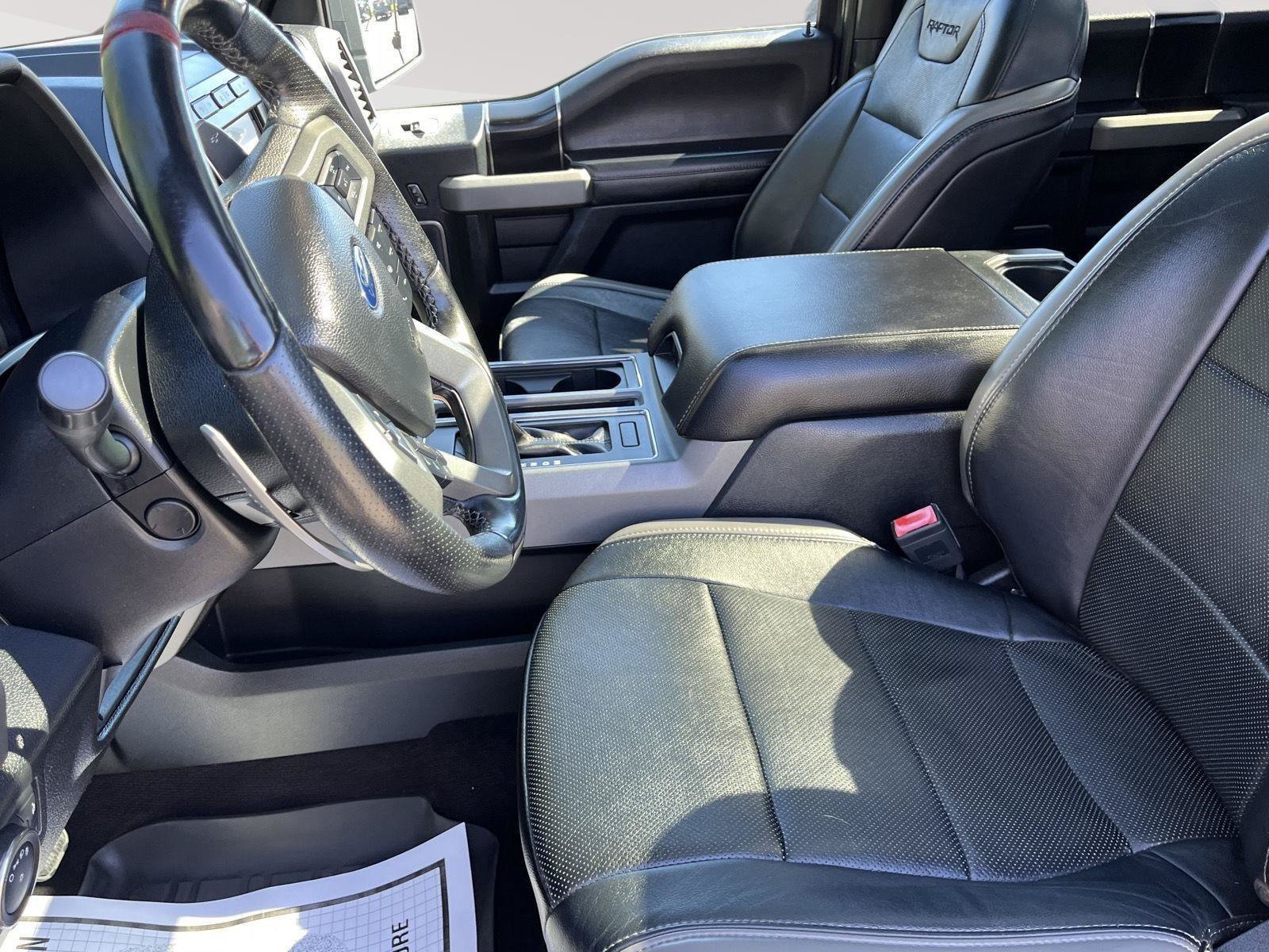 Used 2018 Ford F150 Raptor w/ Equipment Group 802A Luxury AWD/4WD image 22