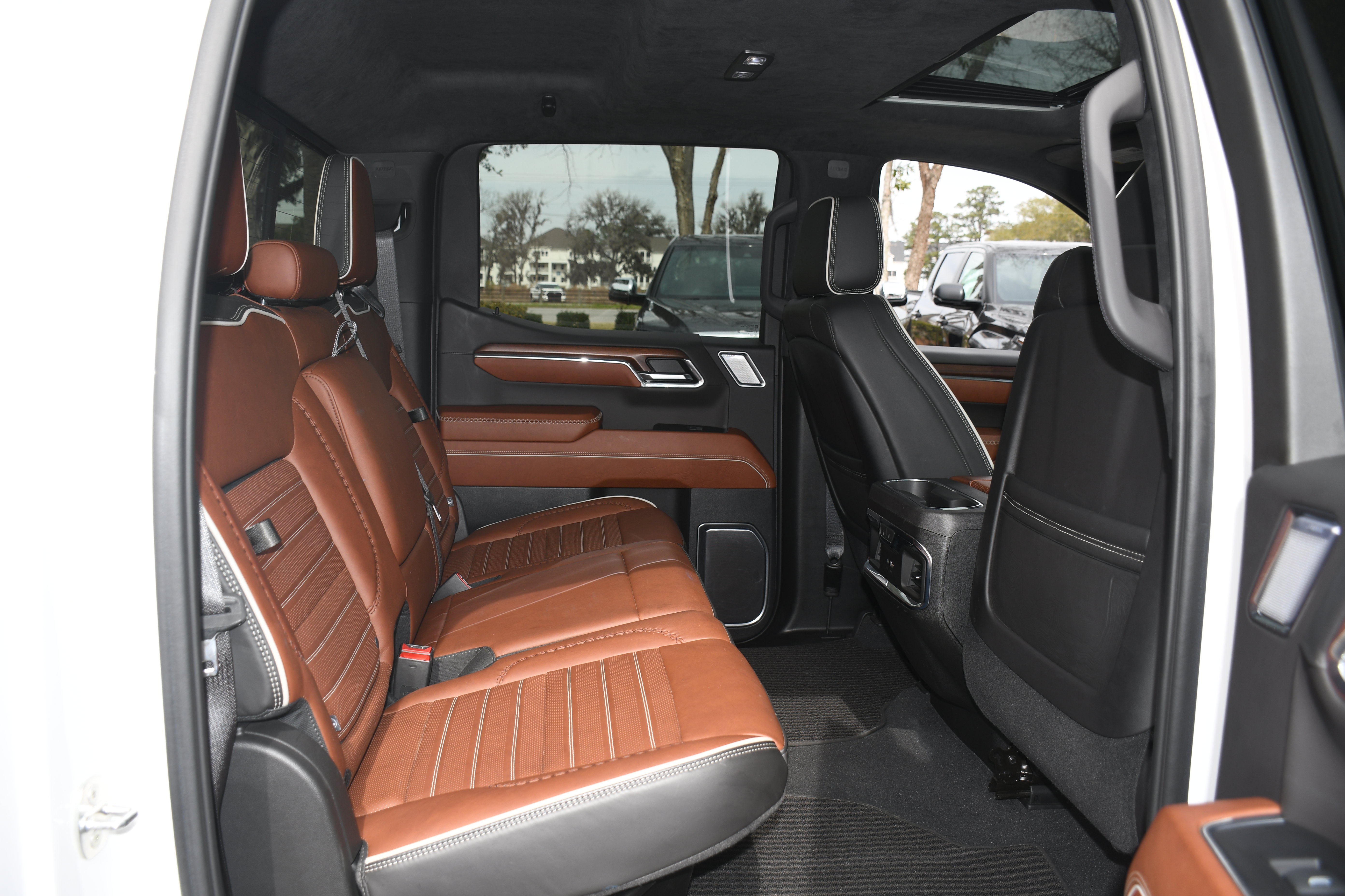 Used 2024 GMC Sierra 1500 Denali Ultimate AWD/4WD image 21